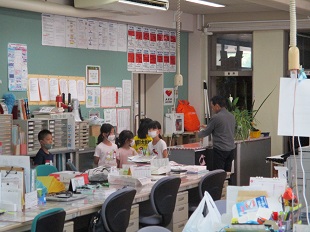 職員室
