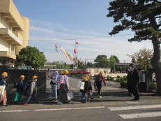 登校