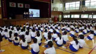 児童集会
